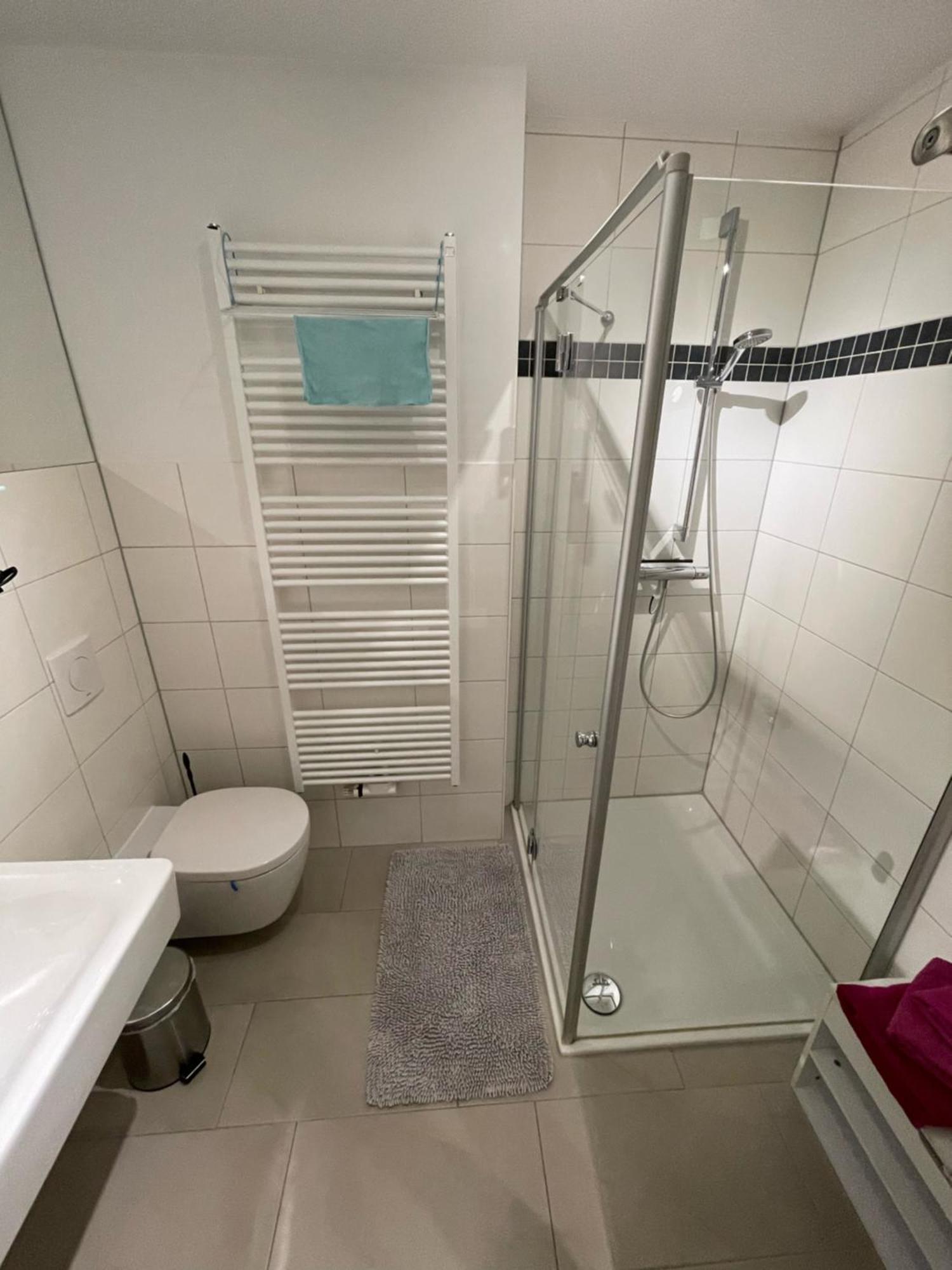 F & W Apartment Ерфурт Екстериор снимка